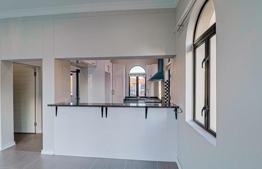 3 Bedroom Property for Sale in Ifafi North West